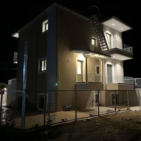 Villa Maria Eirini Lechaio Exterior photo
