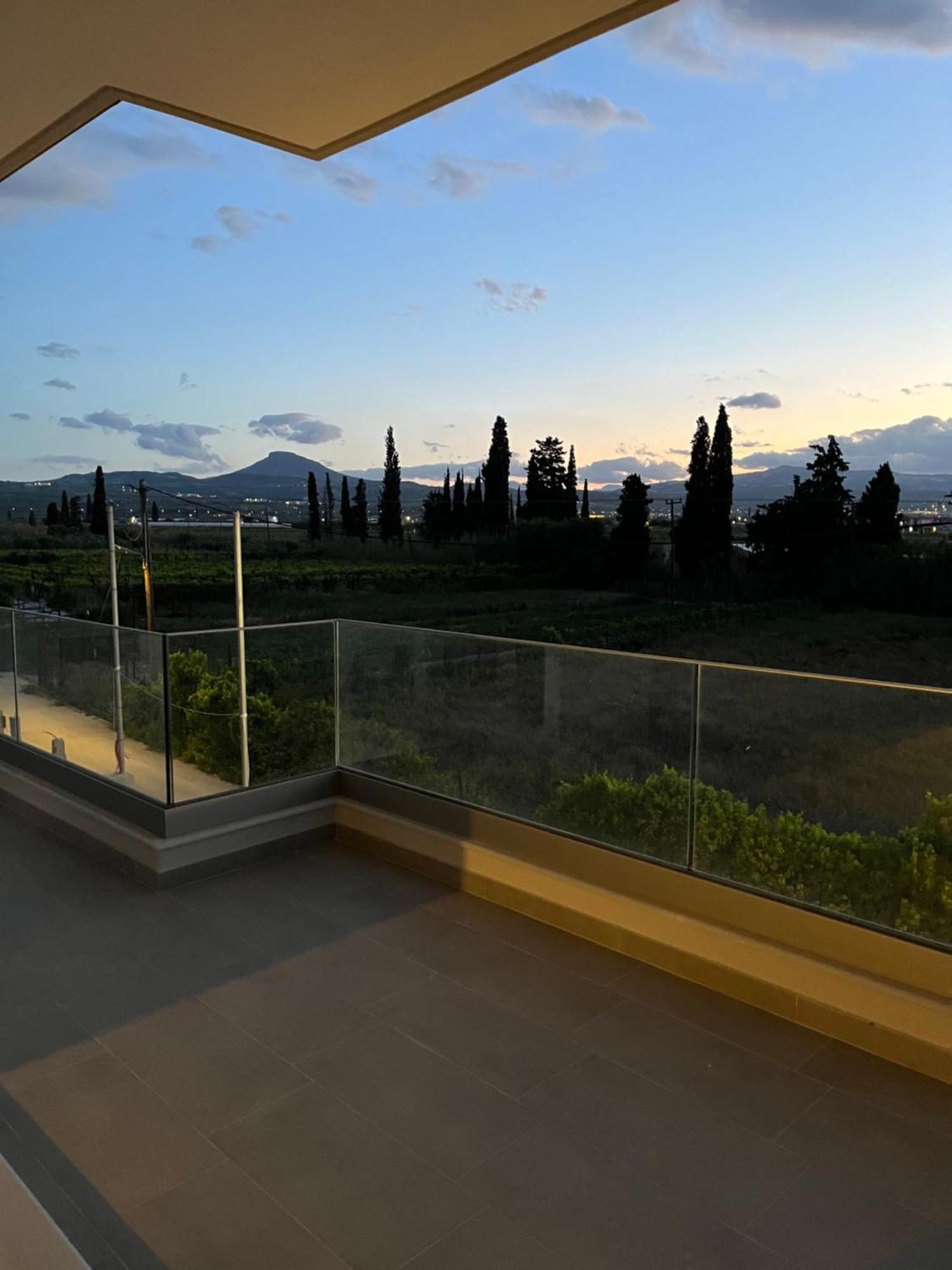 Maria Eirini Villa Lechaio